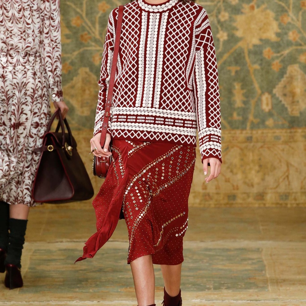 Tory Burch RUNWAY burgundy asymmetrical sk…